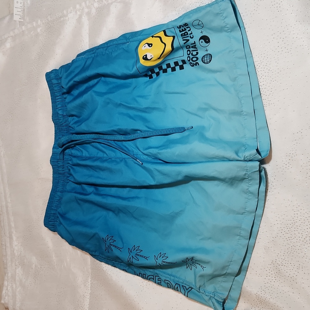 Brooklyn cloth swimming shorts  size medium for boys